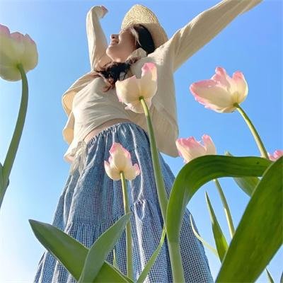 女人是英雄